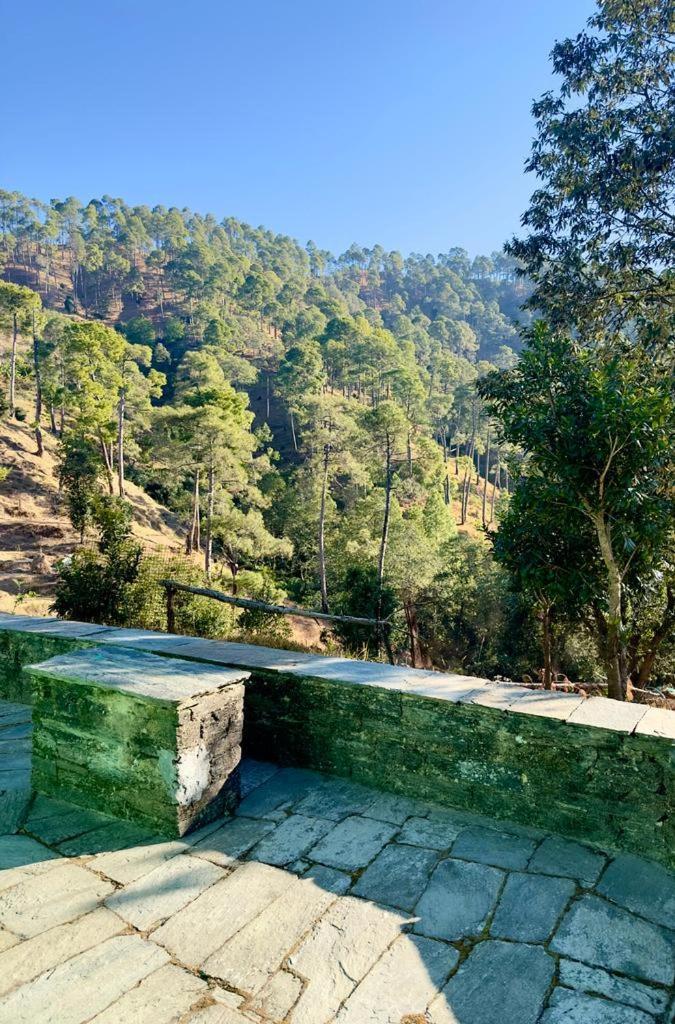 Joshi Cottage Binsar Exterior foto