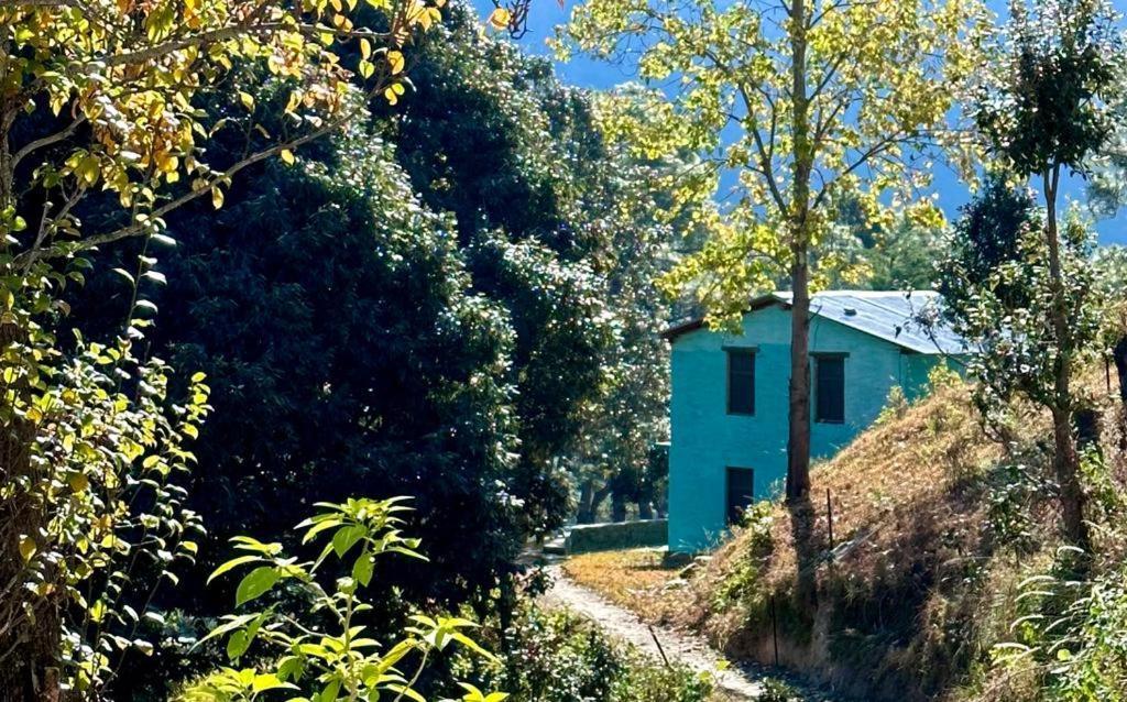 Joshi Cottage Binsar Exterior foto